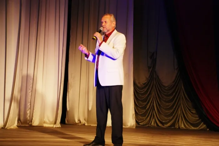 Александр Чередниченко