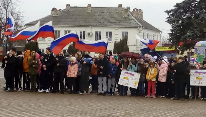 Молодежь-участники акции