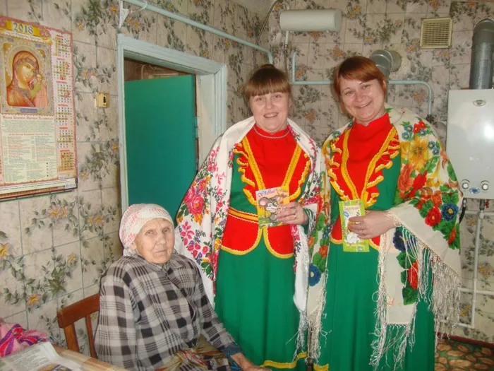 поздравления на дому долгожительницы х.ВоздвиженскийЧерных Е.А.
