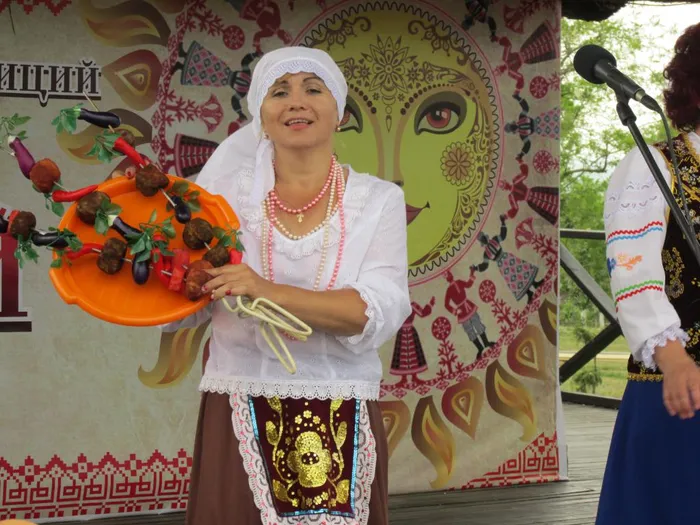 Наш шашлык вкуснее...