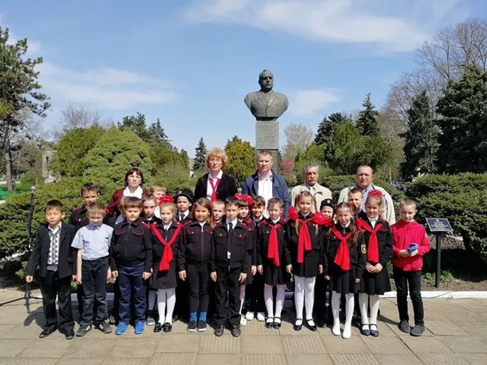 п. Венцы - экскурсия - О космосе с гордостью