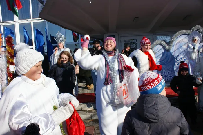 игра в снежки