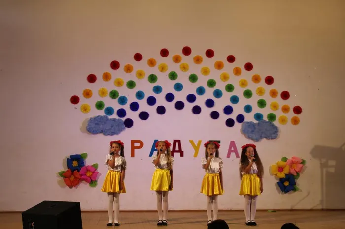 победители фестиваля ансамбль Лепесток ЦКД Красносельского г-п