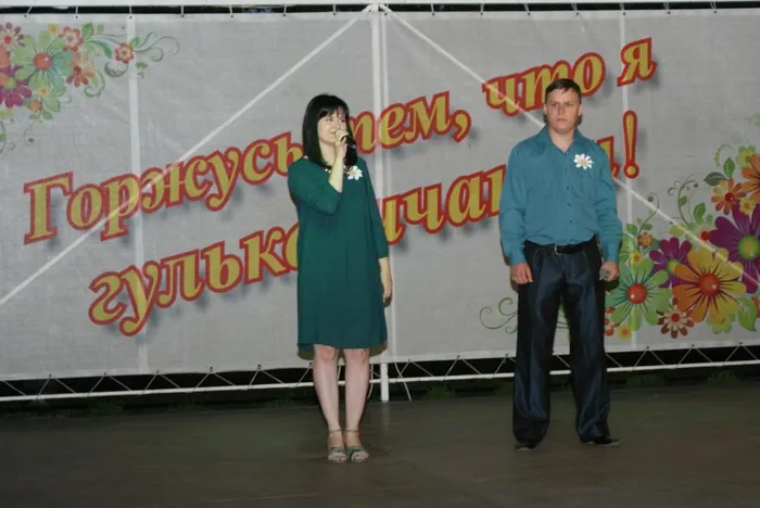 семья Фроловых с песней Петр и Февронья