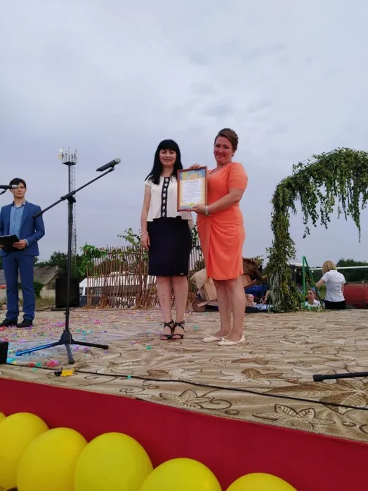 Поздравление Элеоноры Морозовой с 50 летним юбилеем  Новоукраинский Дом культуры