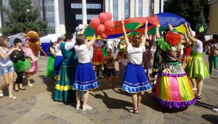 игра Прятки под куполом