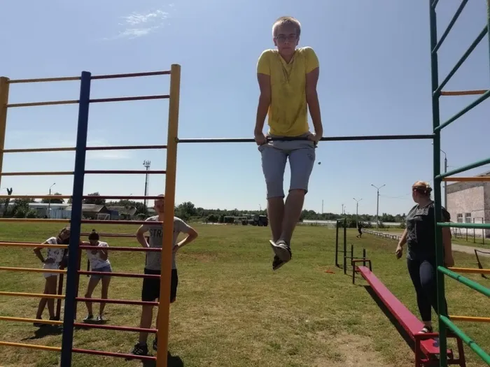 Весело вместе жить, если добро творить (2)