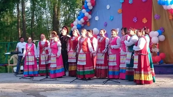 Хор Венцовские Зори в пос.Гирей